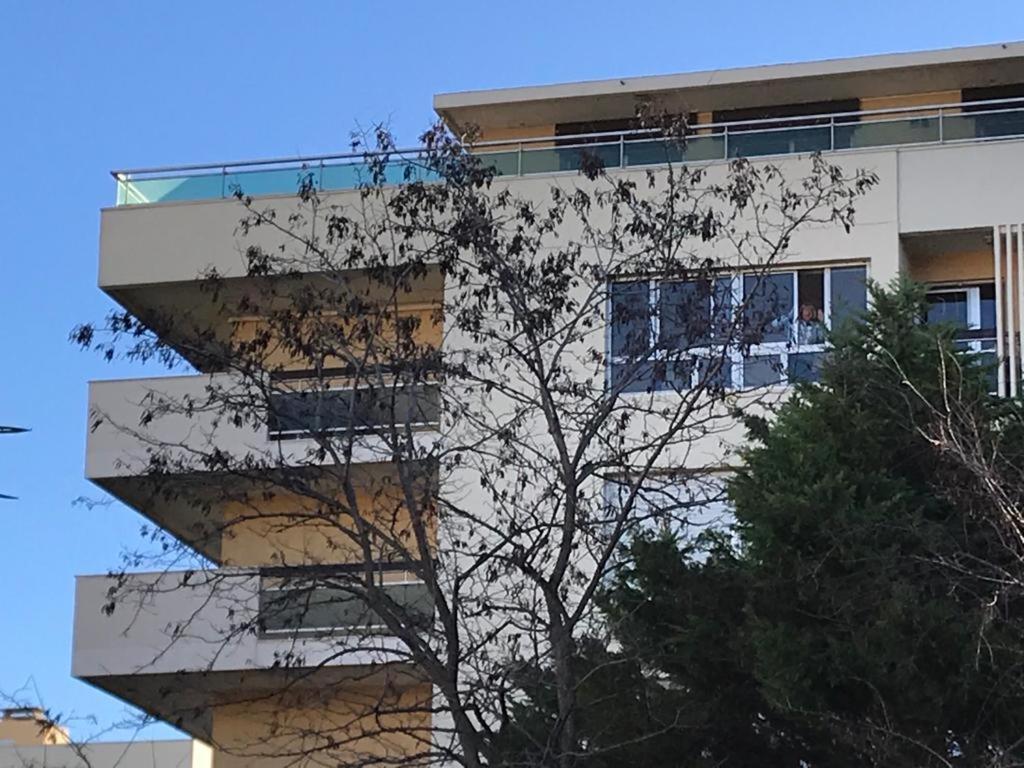 "Les Antilles " Hehergement Chez L'Habitant Marseille Bagian luar foto